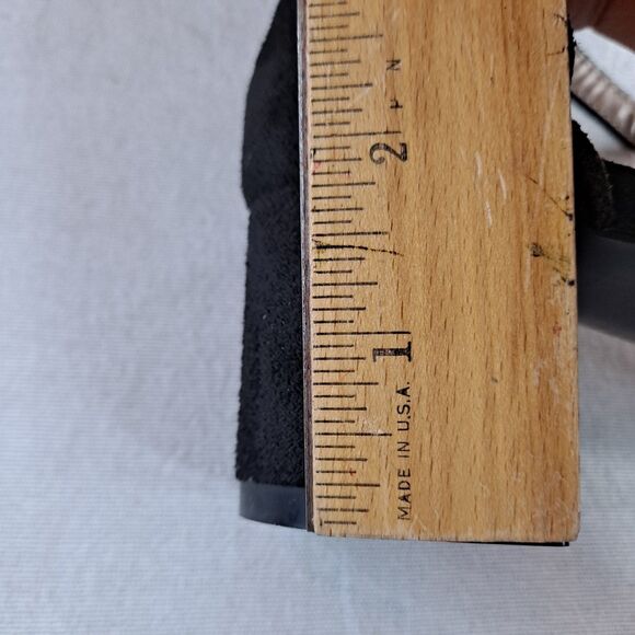 Journee Collection Women's 8.5 Edna Ankle Strap Black Scalloped Pumps Block Heel - Picture 8 of 8